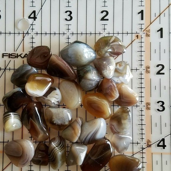 1 lb Tumbled Gray Botswana Agate Gemstone Crystals 150-165 Stones Rock Specimens - Picture 5 of 6